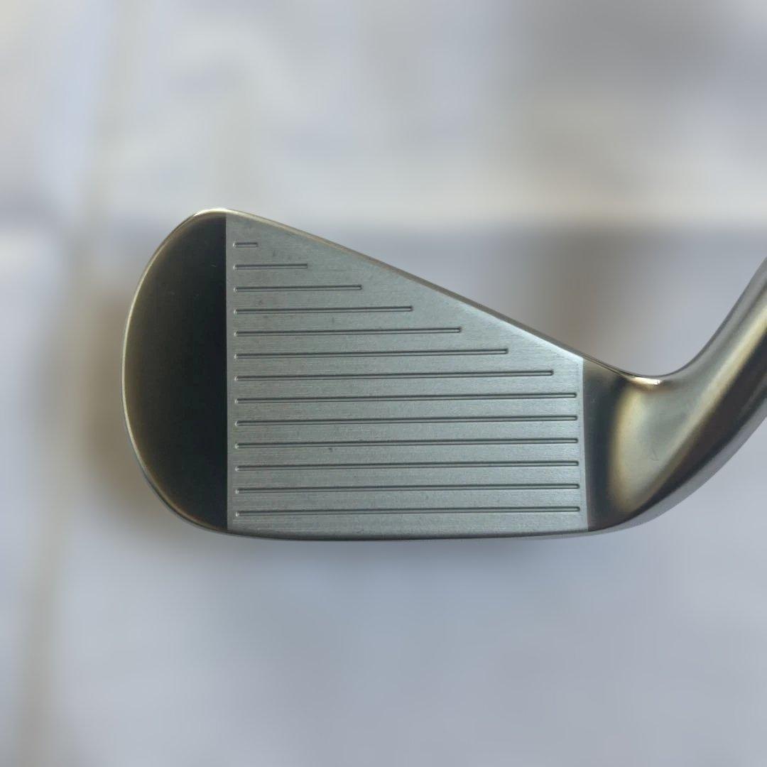 スリクソン Srixon ZXIU 4番　23°