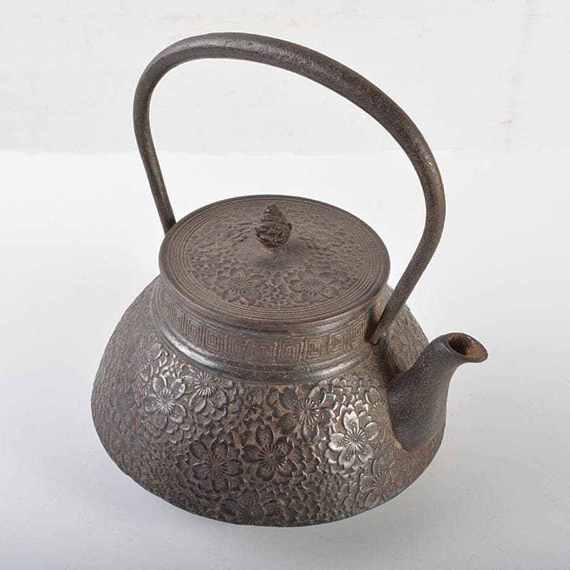 南部鉄器　桜文　鉄瓶　鉄釜　V　6378