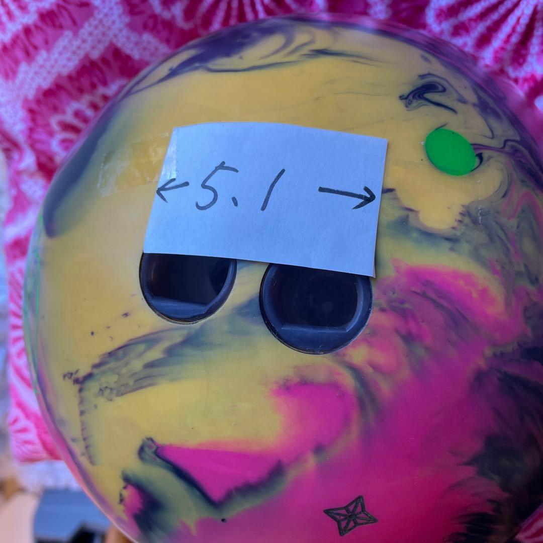 ボウリングボール ロトグリップマジックジェム6.３キロ