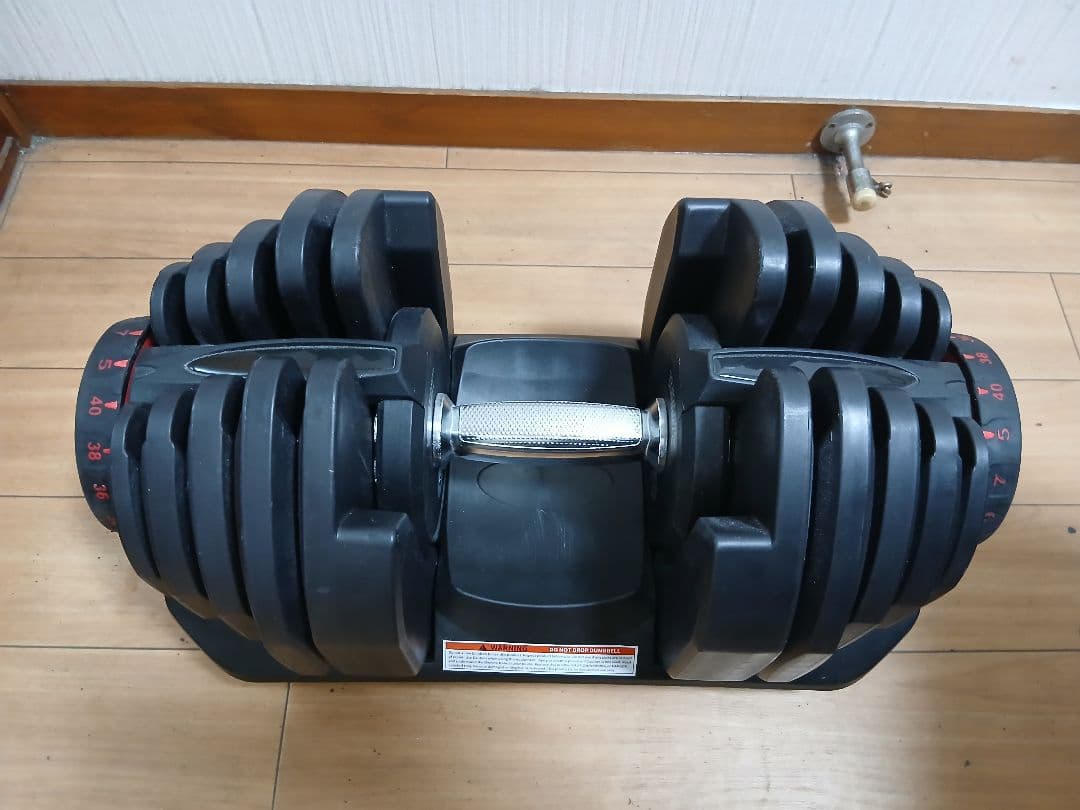 ① 可変式ダンベル 40Kg×1個/計40Kg