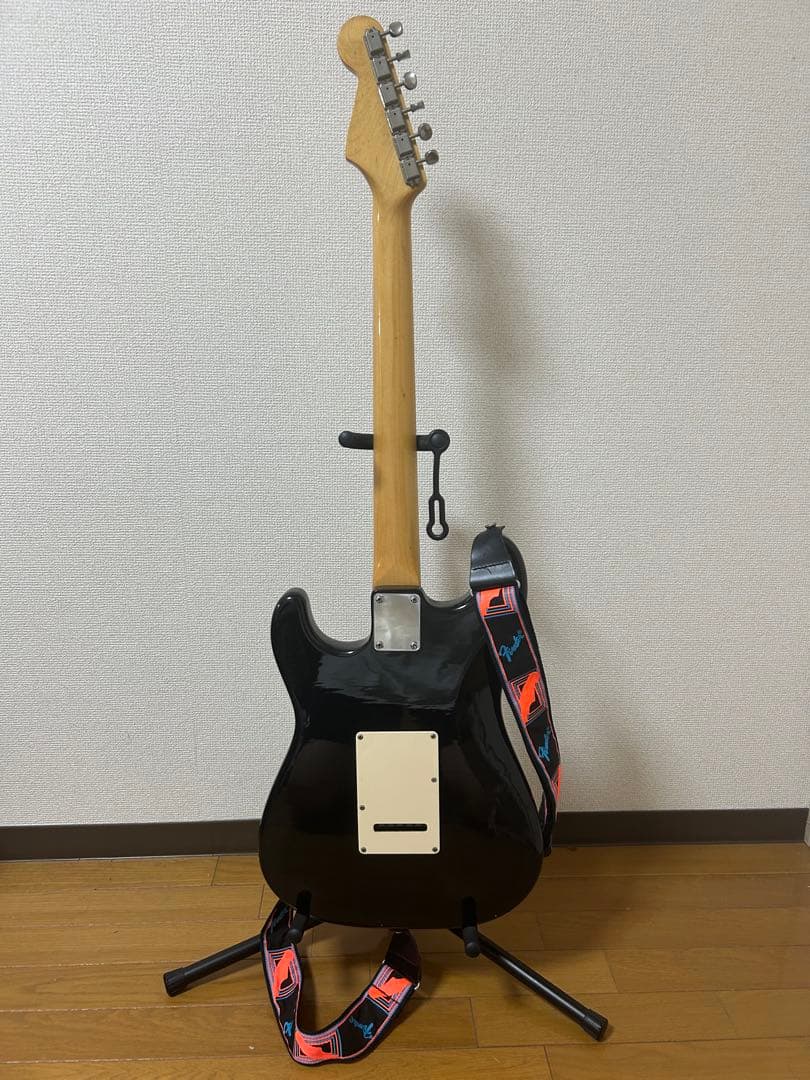 r*a様 週末価格！激鳴り石ロゴ！FERNANDES FST