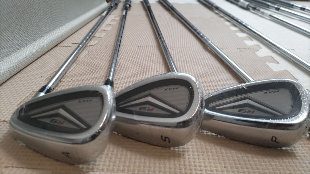 TaylorMade クラブセット ホワイト/ブラック☆新品未使用