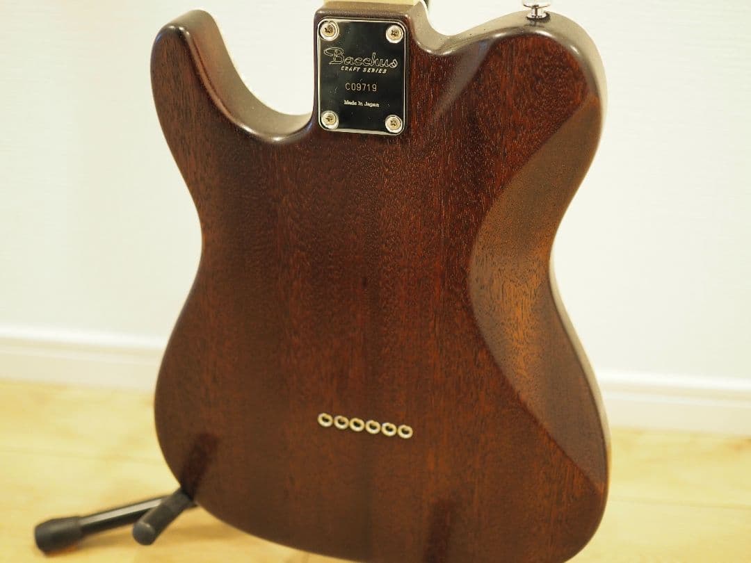 ハ*キ様 Bacchus Craftseries TacticsFM Custo