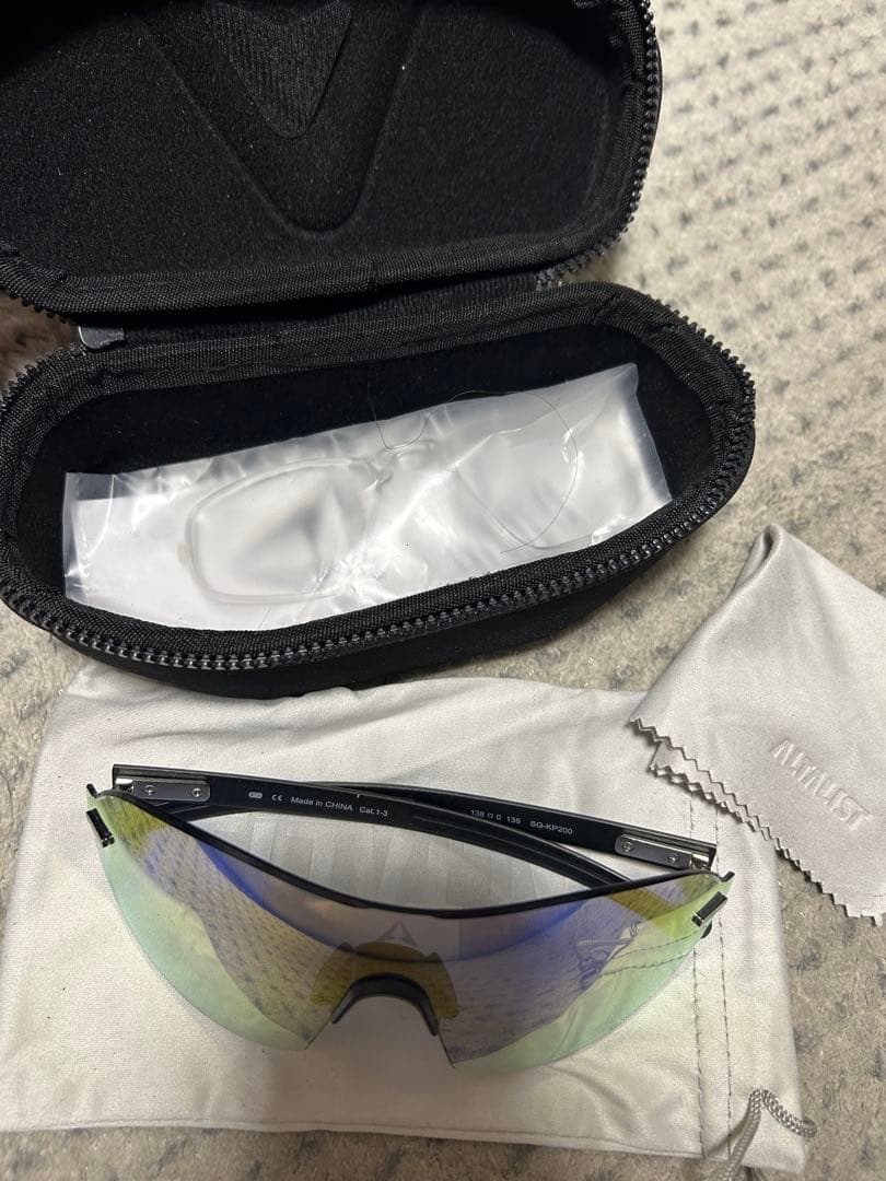 アルタリスト ALTALIST キソウ PRD カーボンテンプル 調光レンズ