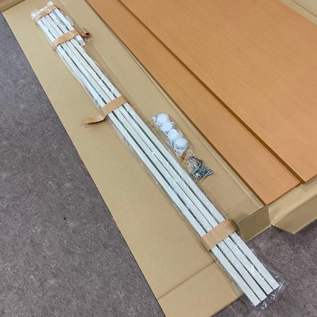 お部屋の間仕切り目隠しに便利なキャスター付き折りたたみパーテーション5連