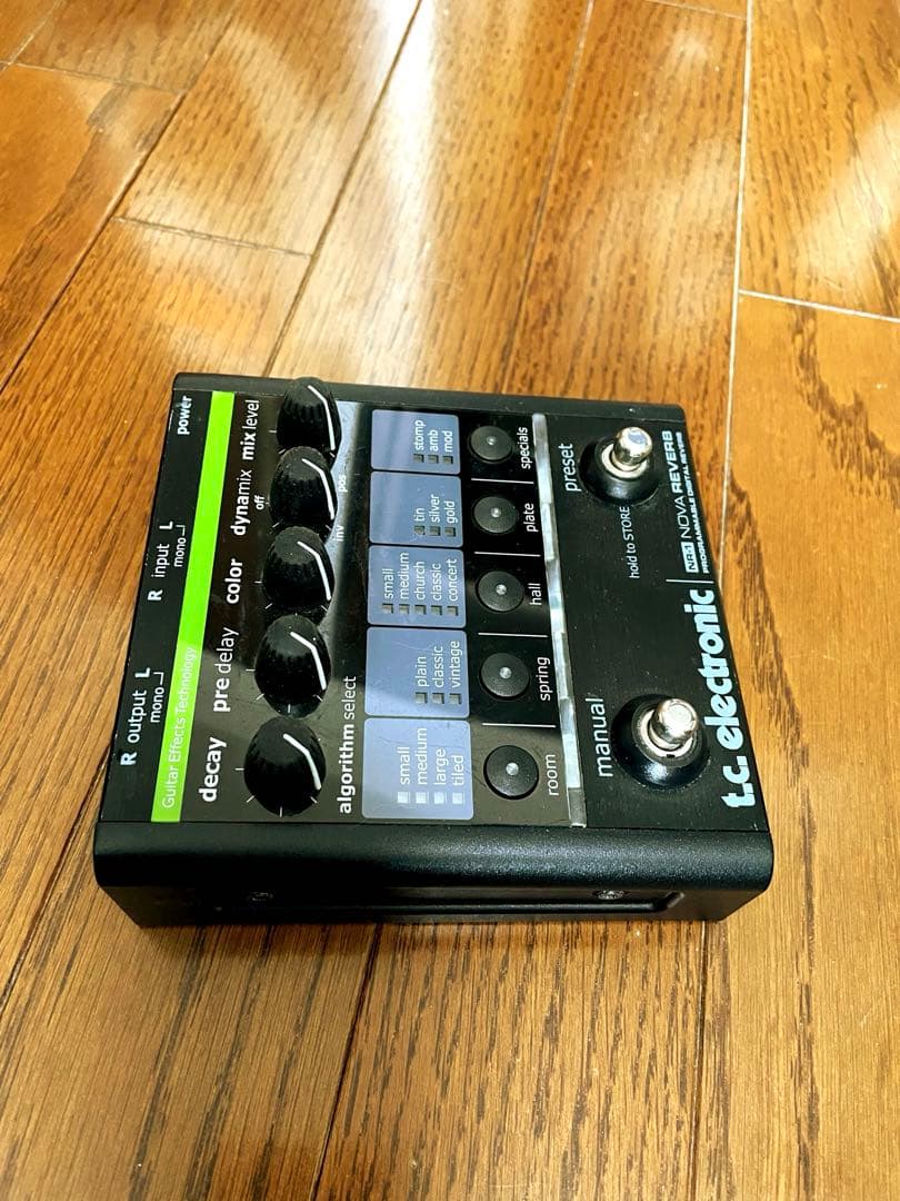 ギター t.c. electronic NR-1 NOVA REVERB
