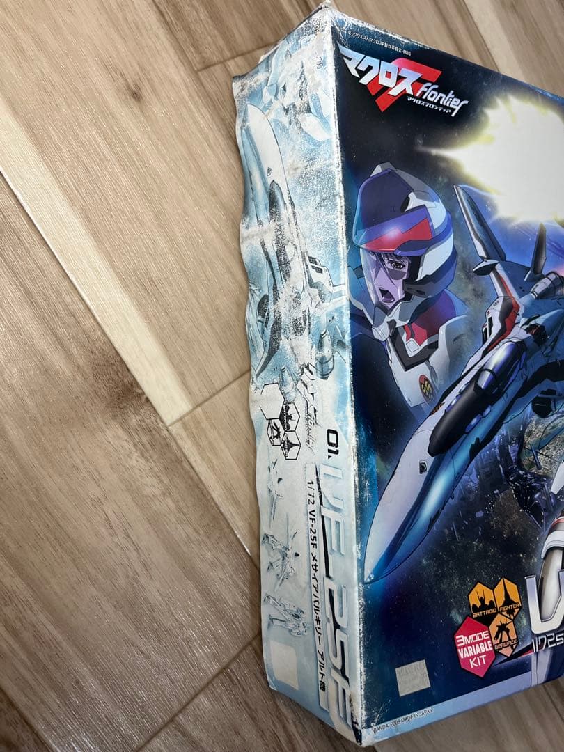 1/72 VF-25F メサイアバルキリー アルト機 マクロスF 一部組立