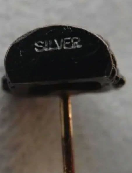 nitraid クラウン型ピアス ピンk18 金　銀　王冠　純金18　ゴールド