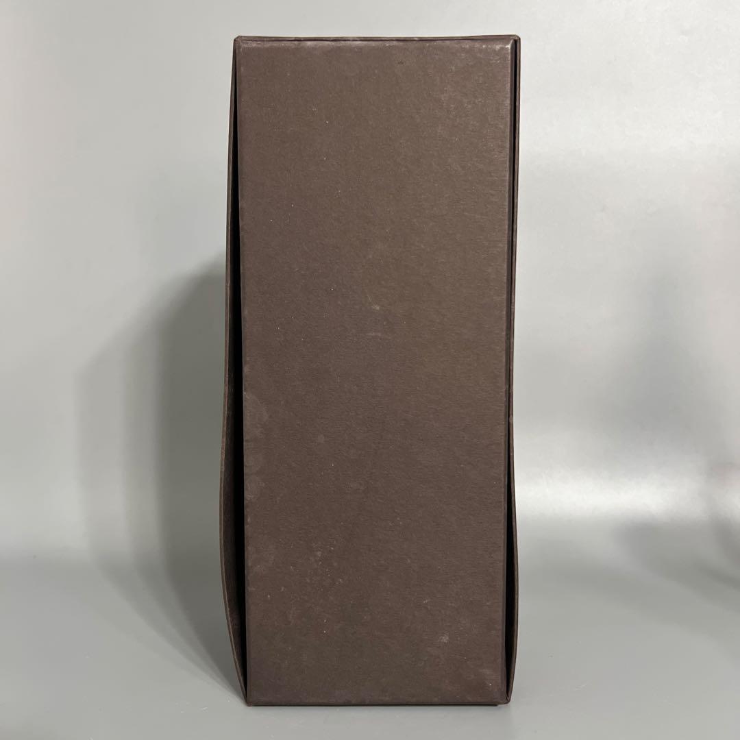 未開栓　CHIVAS REGAL　18年　ウイスキー　700ml　40%　箱付き