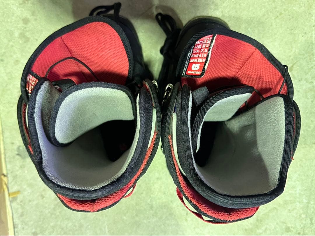 G1579 BURTON スノーボードブーツ 黒赤　26.5 メンズ