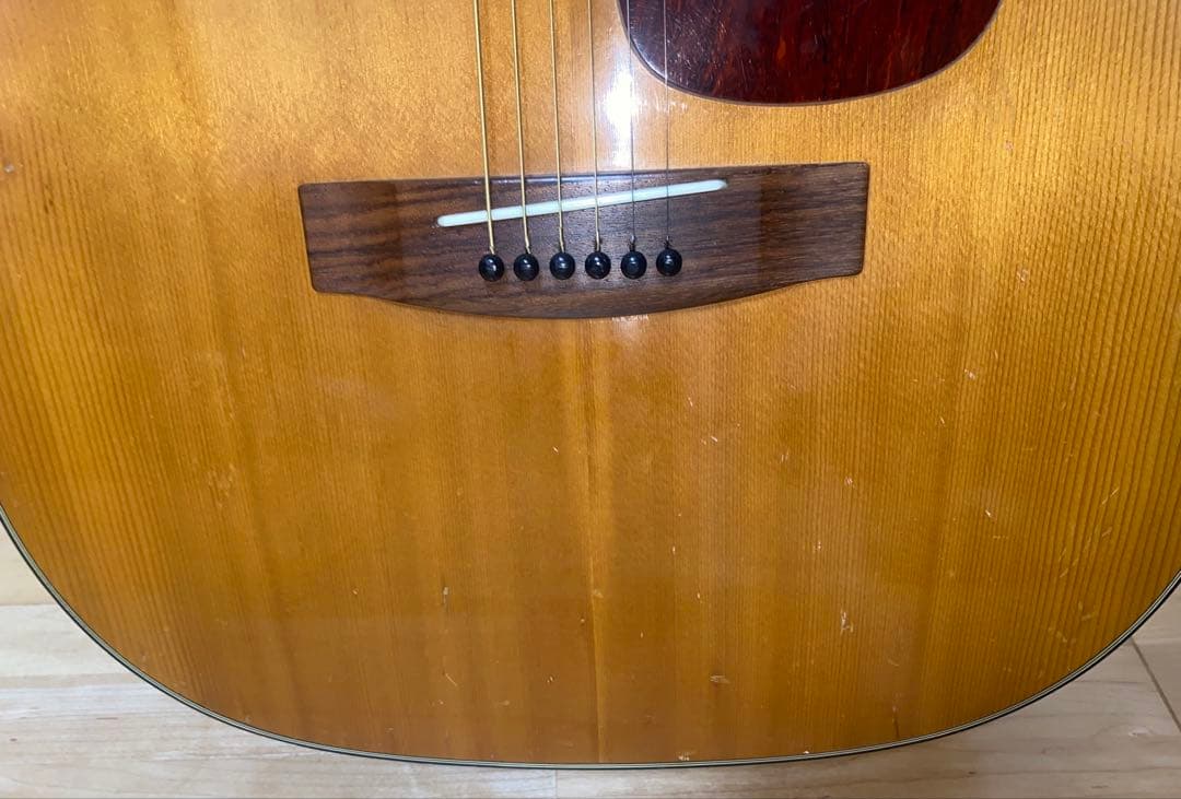 ひびき！YAMAHA FG200グリーンラベル　調整済み新品弦　激鳴り！