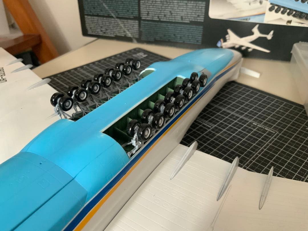 1/144スケールAN 225ムリーヤ塗装済み完成品