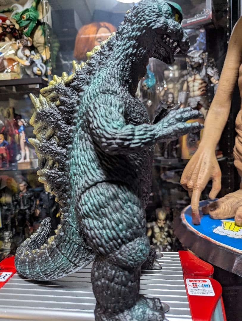 小春日和 マーミット ジャイアントモスゴジ