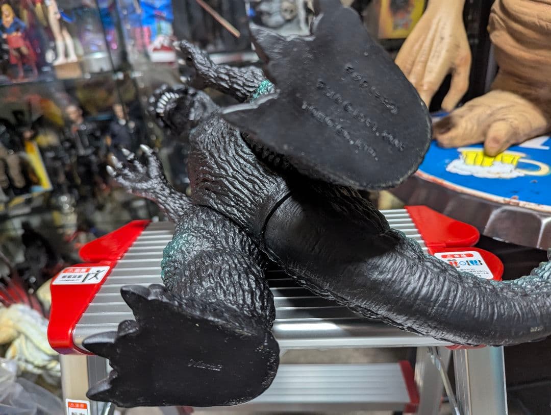 小春日和 マーミット ジャイアントモスゴジ