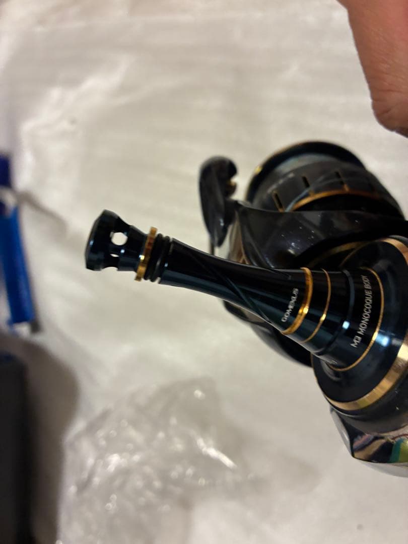 DAIWA SALTIGA 6000-H スピニングリール