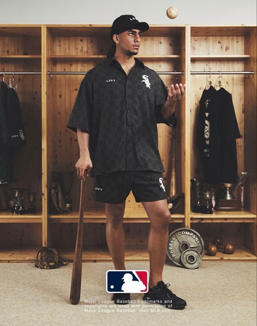 LÝFT × MLB メジャーリーグ　ハーフパンツ　L 限定コラボ　新品　リフト
