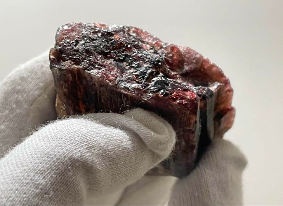 トルマリン原石　ルベライト原石　巨大