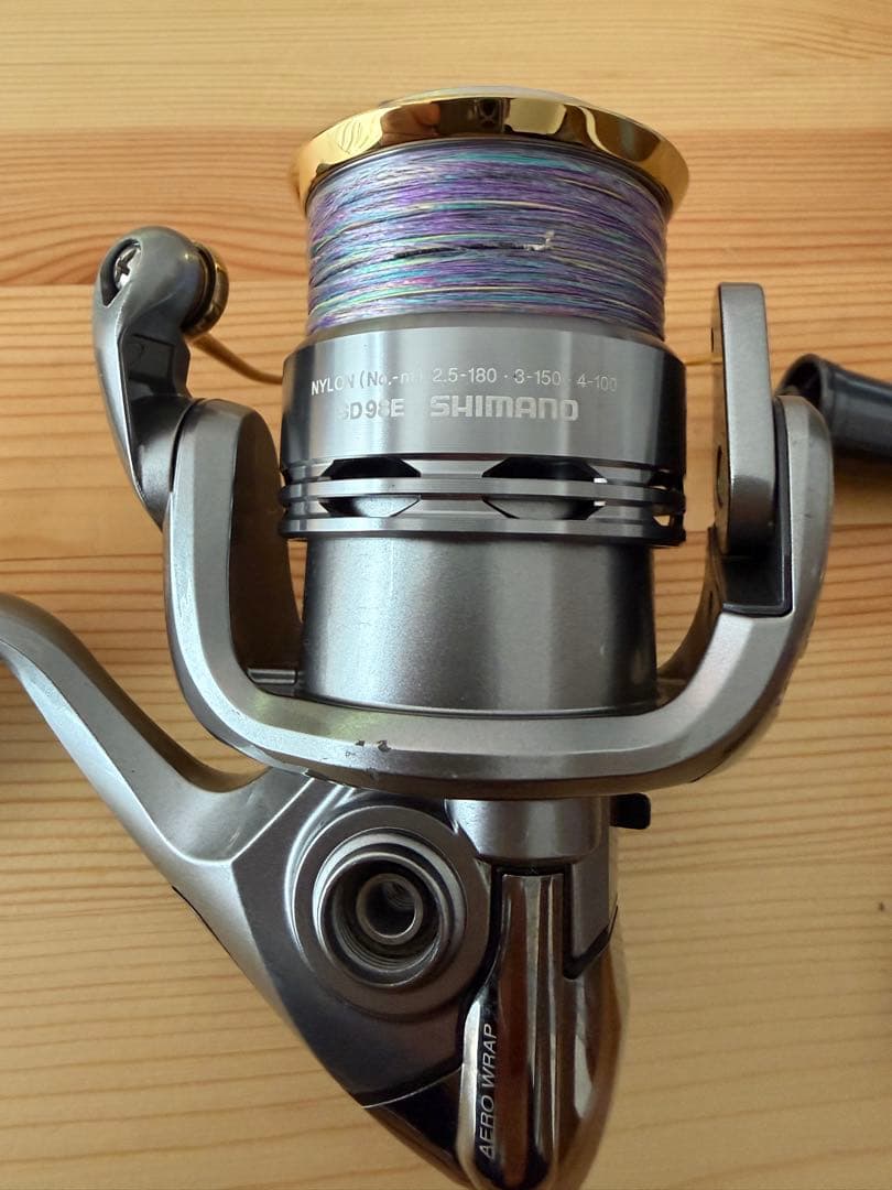 リール SHIMANO TWIN POWER C3000HG