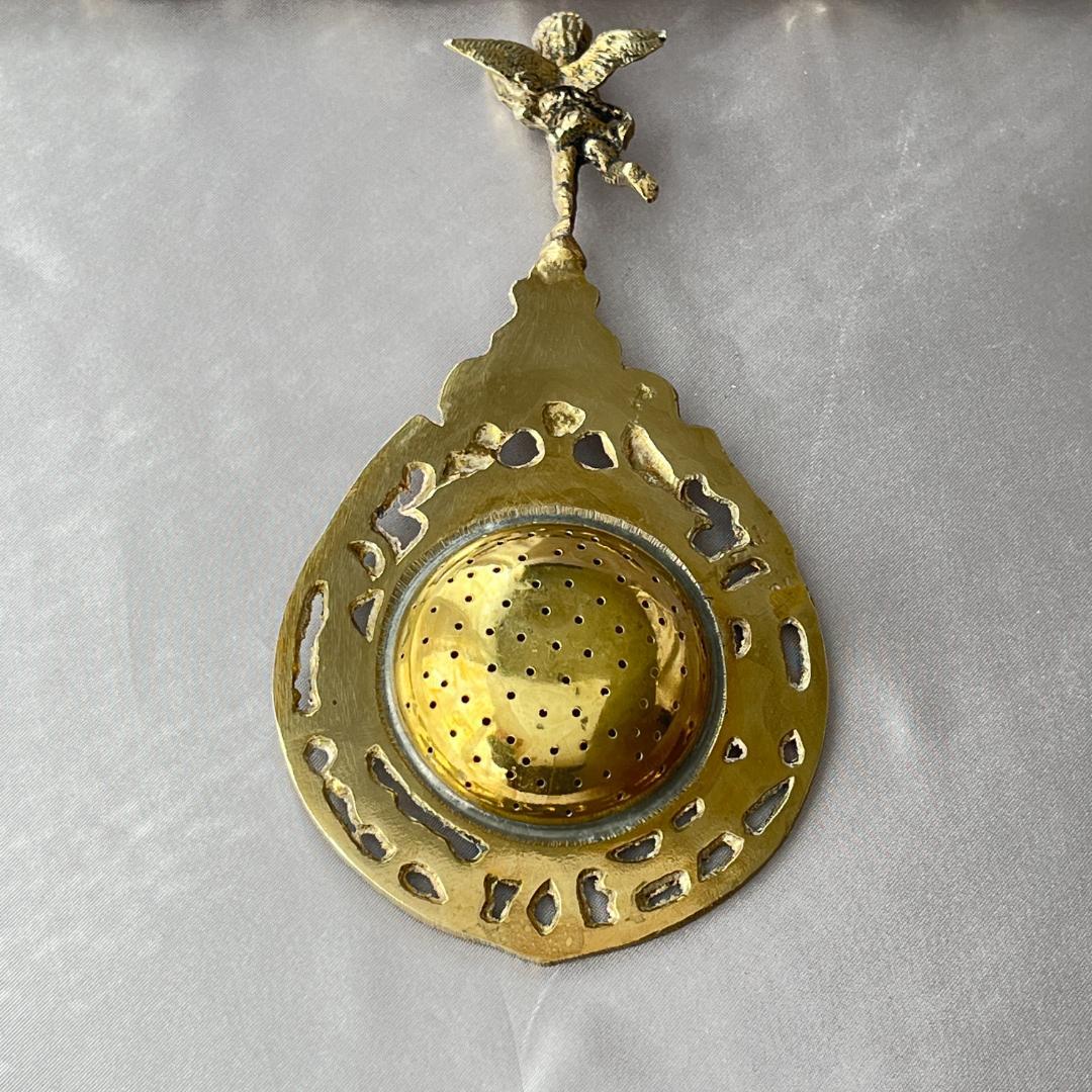 【ドイツ】 天使のティーストレナー【シルバープレート】16cm