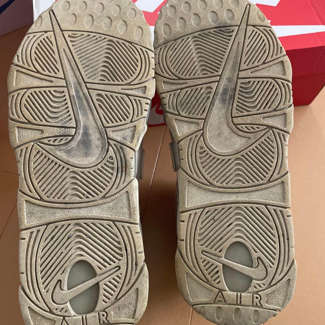 NIKE AIR MORE UPTEMPO ホワイト