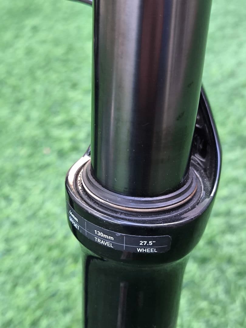 E-MTB ROCKSHOX 35 ゴールド RL サスペンション BOOST