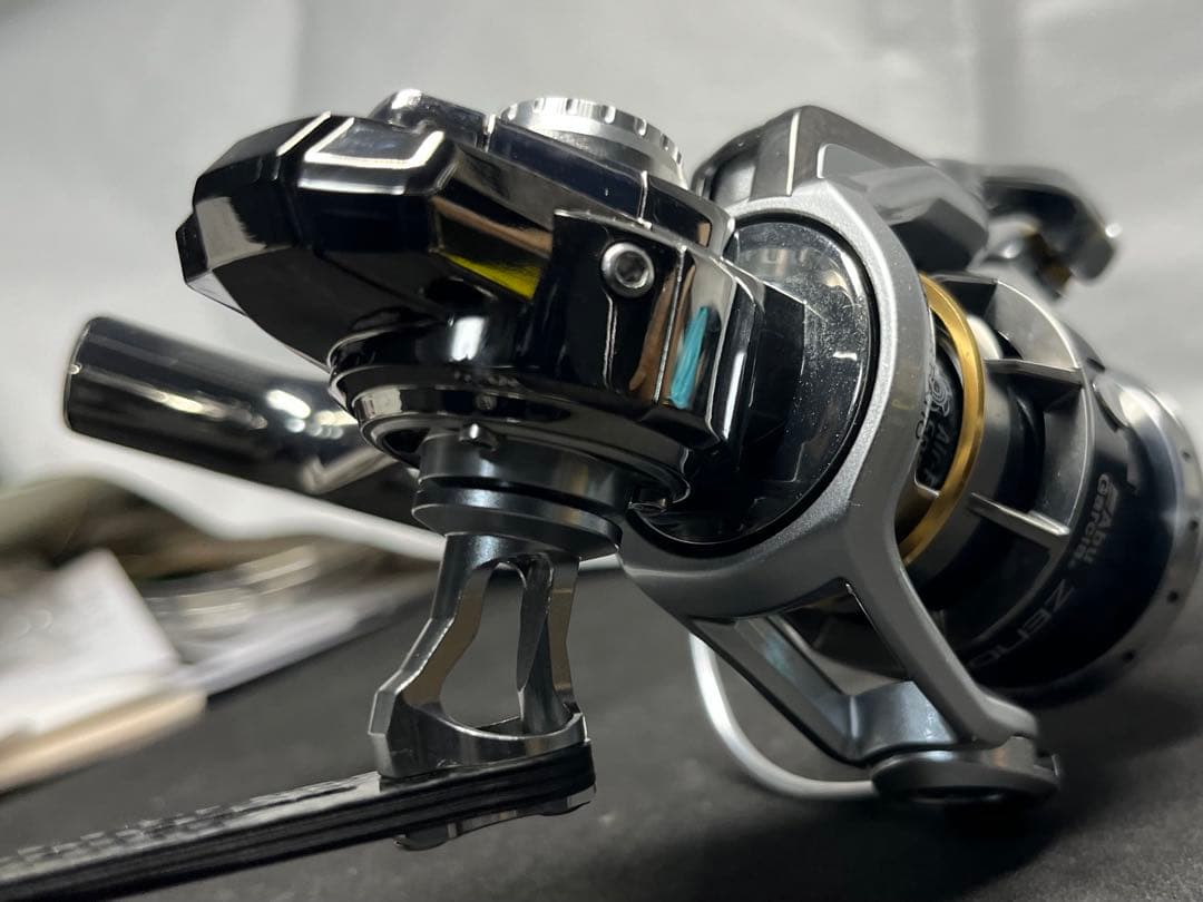 アブガルシア　ゼノン2000SH 軽巻きチューニング　中古品