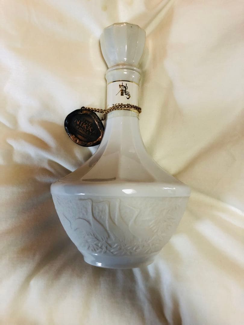 鶴見 17年 ウイスキー 陶器ボトル