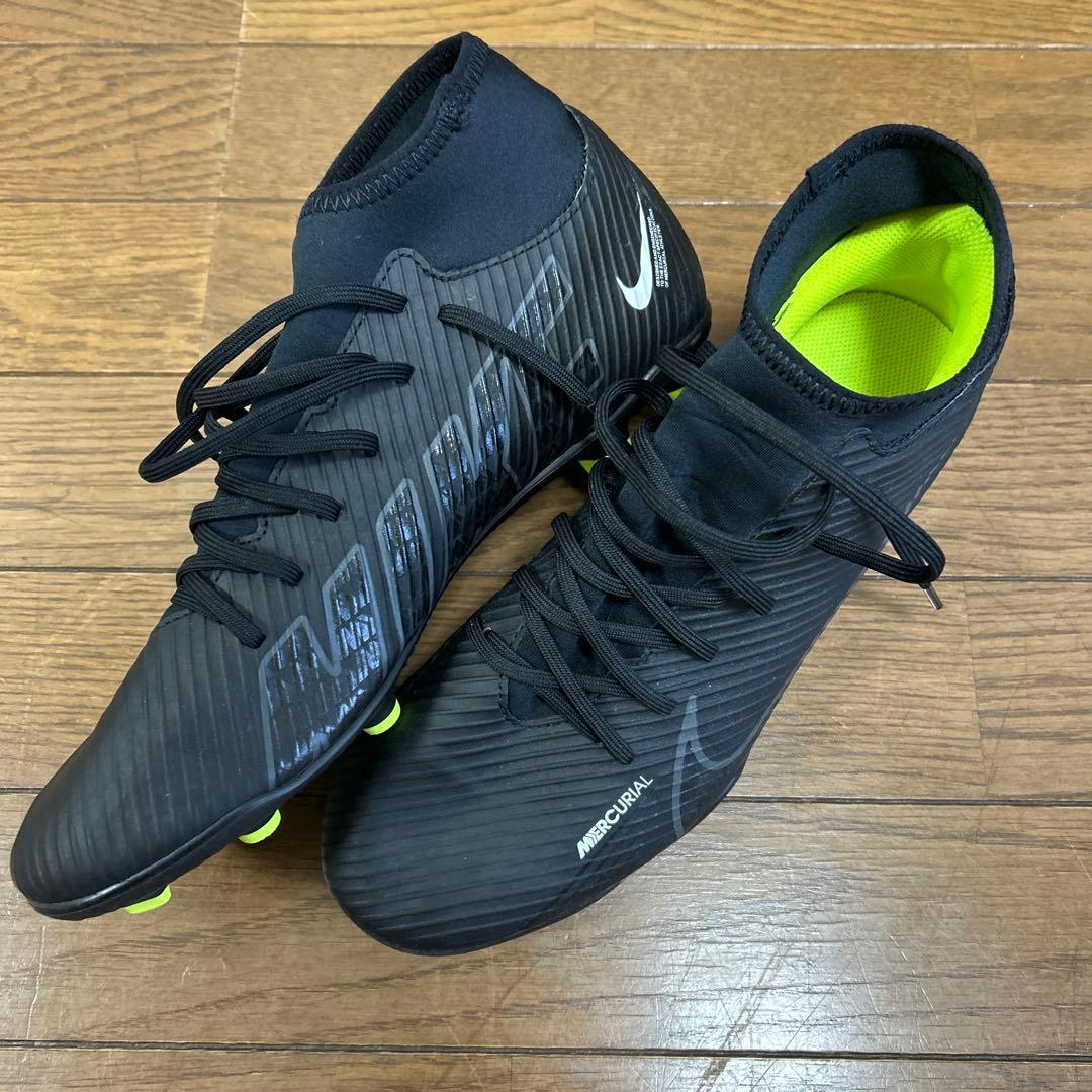 Nike Mercurial ブラック/イエロー サッカーシューズ