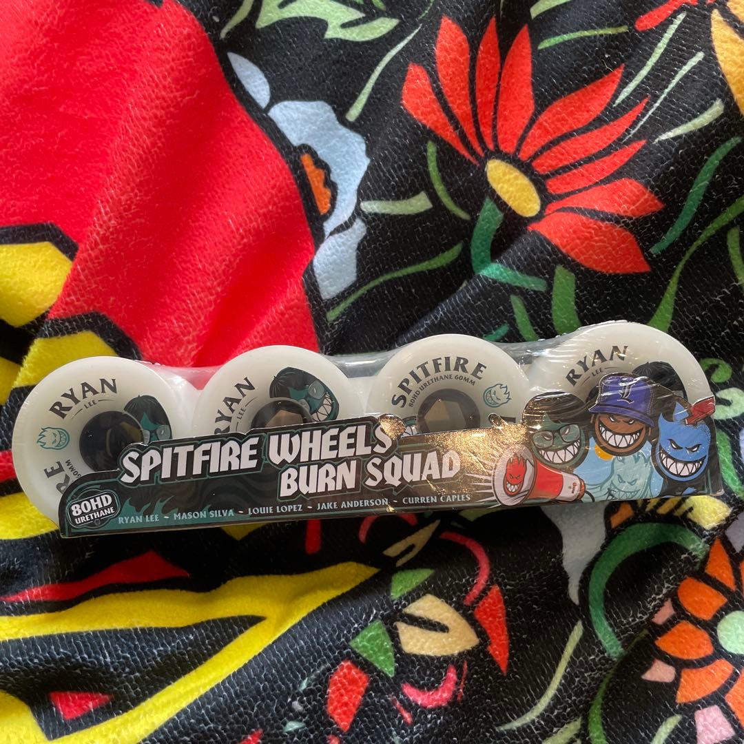 SPITFIRE BURN SQUADスケボーウィール　60mm80HD