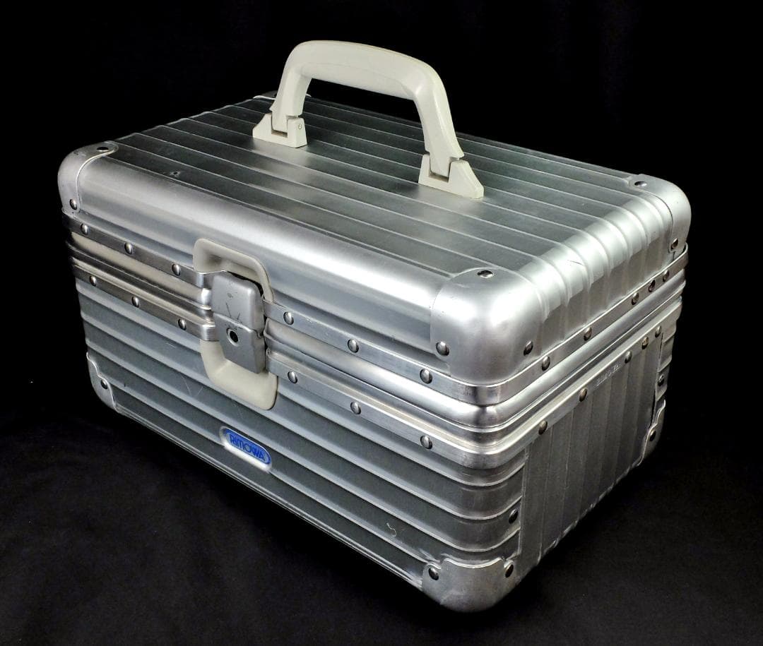 RIMOWAリモワ946.38『OPAL/オパール』ビューティケース17L 合鍵