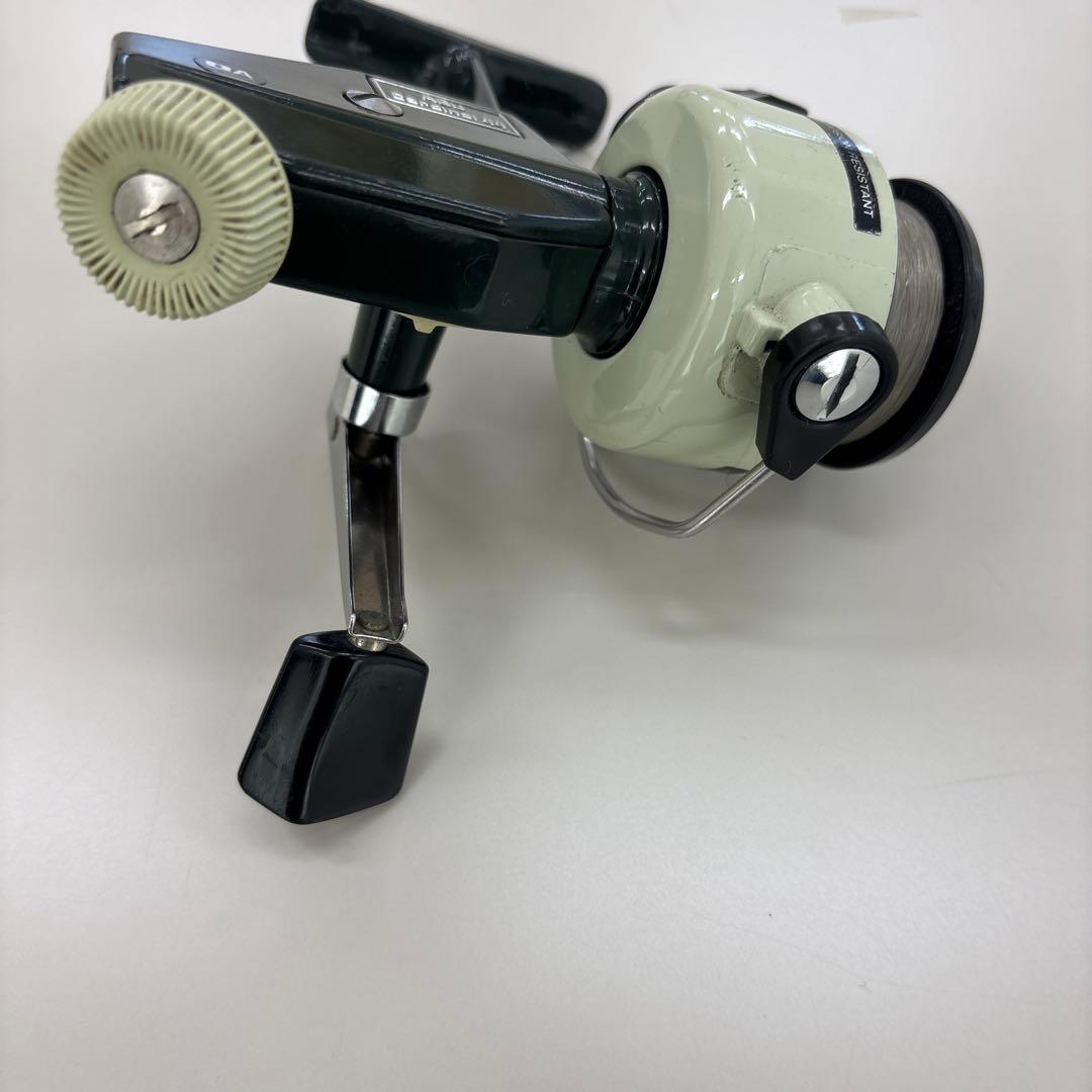 ABU Cardinal 44 スピニングリール