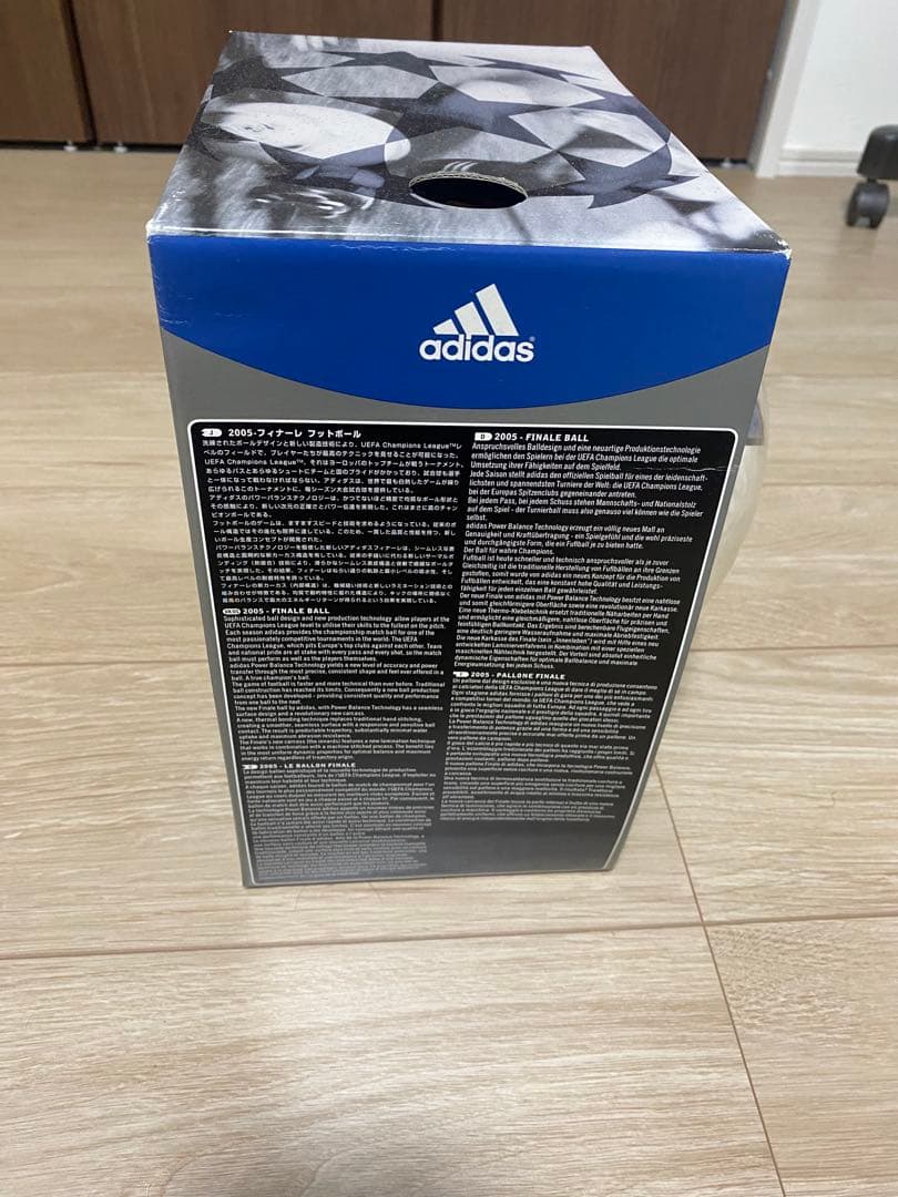 アディダス　2005 CL フィナーレ　5号球　未使用品