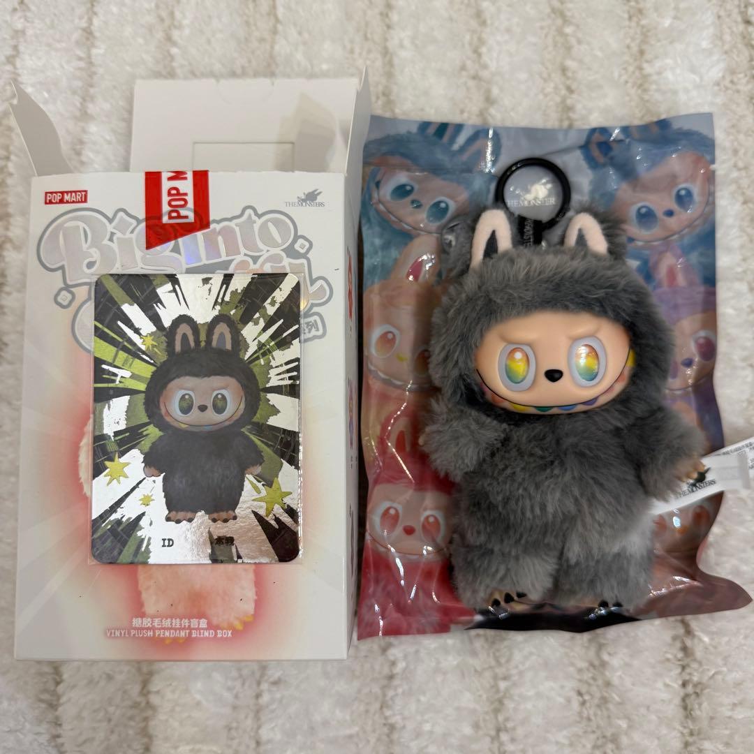 ラブブLabubu ID 正規品Big Into Energy シークレット