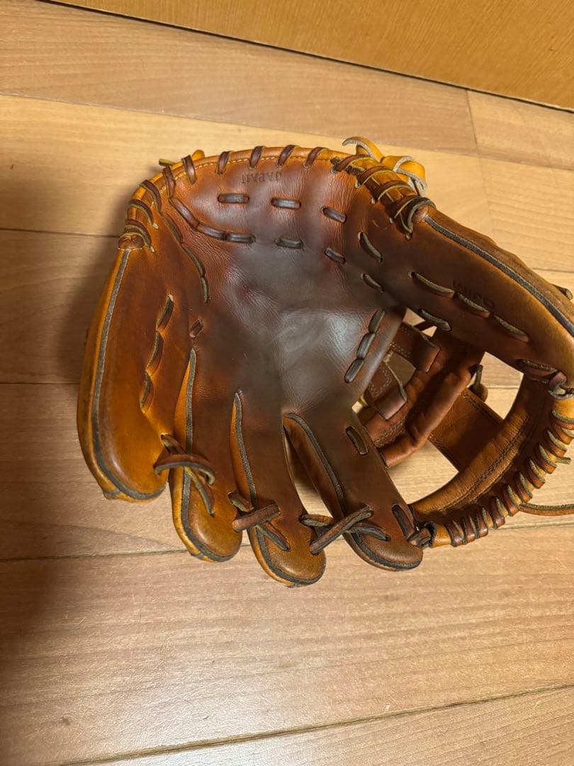 ドナイヤ DJNIM 山田哲人モデル 硬式グローブ