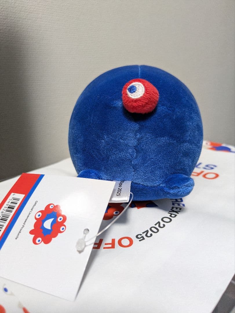 【新品】ミャクミャク もっちりぬいぐるみ 横