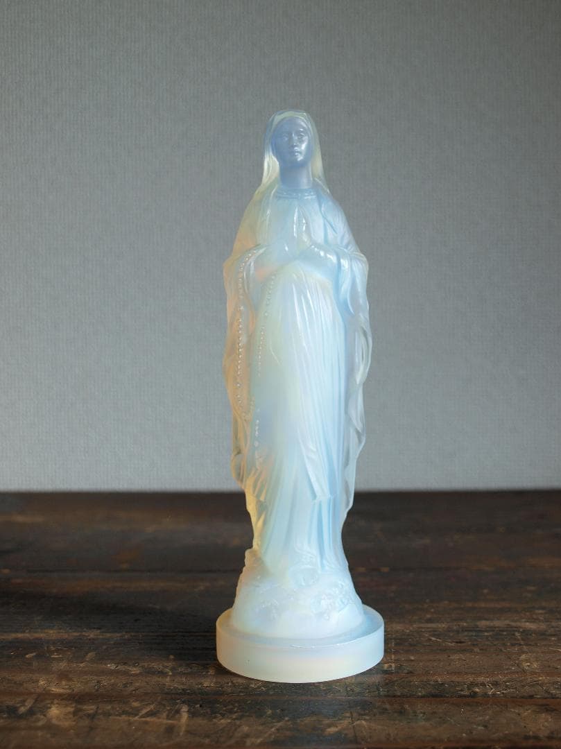 美しいオパールガラス ルルドの聖母像 フレンチ・アール・デコ 工藝/K073