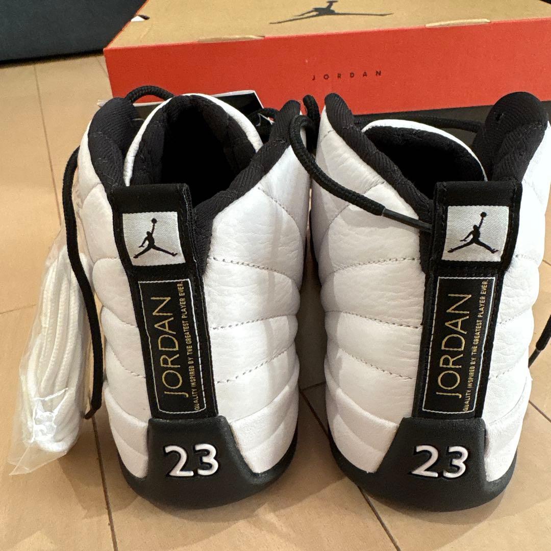 エアジョーダン12 ロイヤリティ