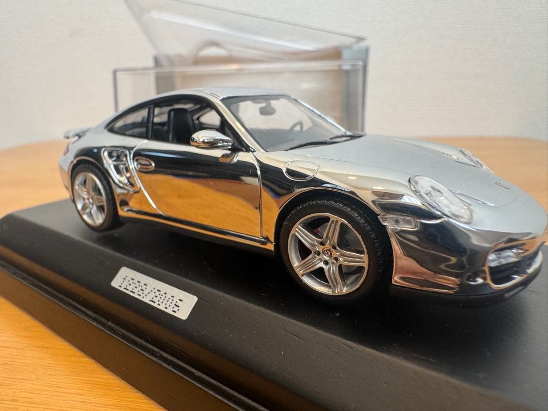 【MINICHAMPS】※難あり限定2006台Porsche911 turbo