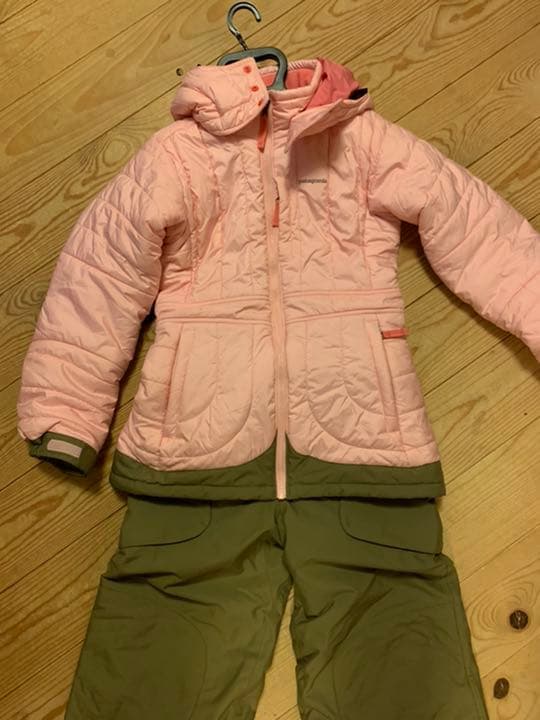 パタゴニア　スキーウェア　上下セット　Girls M10ジャケット　L12パンツ