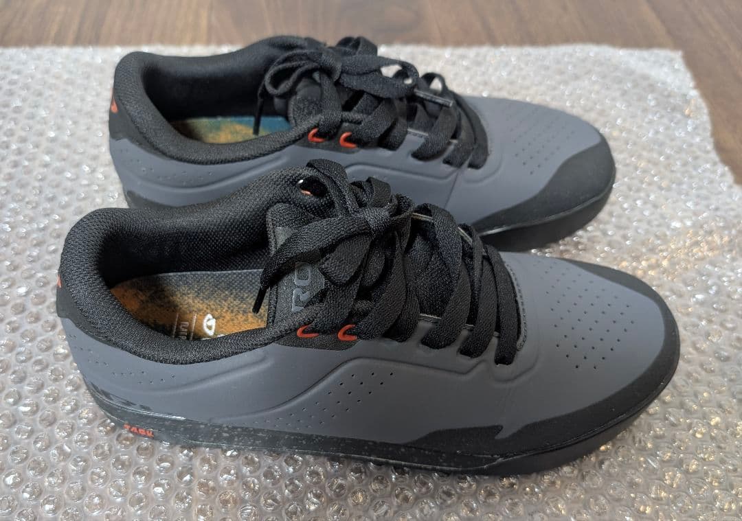 LATCH ラッチ フラットペダルシューズ GIRO ジロ