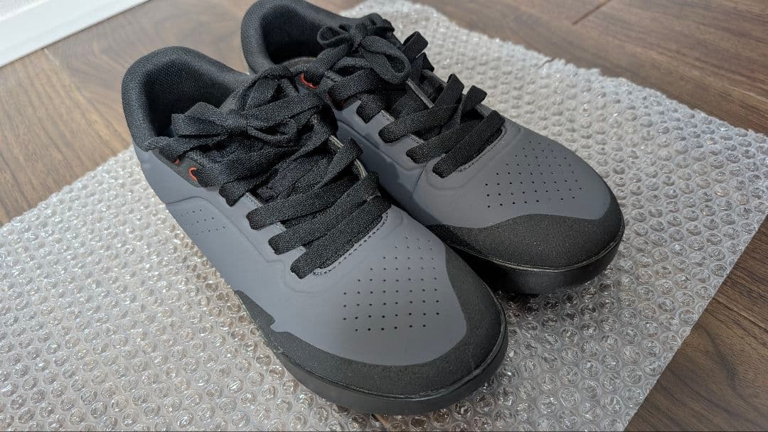 LATCH ラッチ フラットペダルシューズ GIRO ジロ