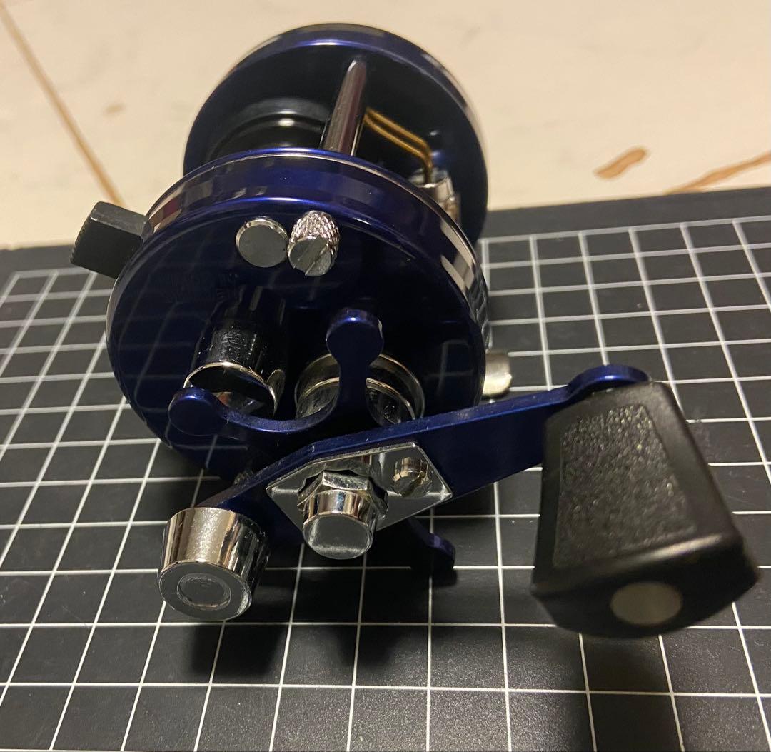 ABU アンバサダー2500C ブルー　超美品