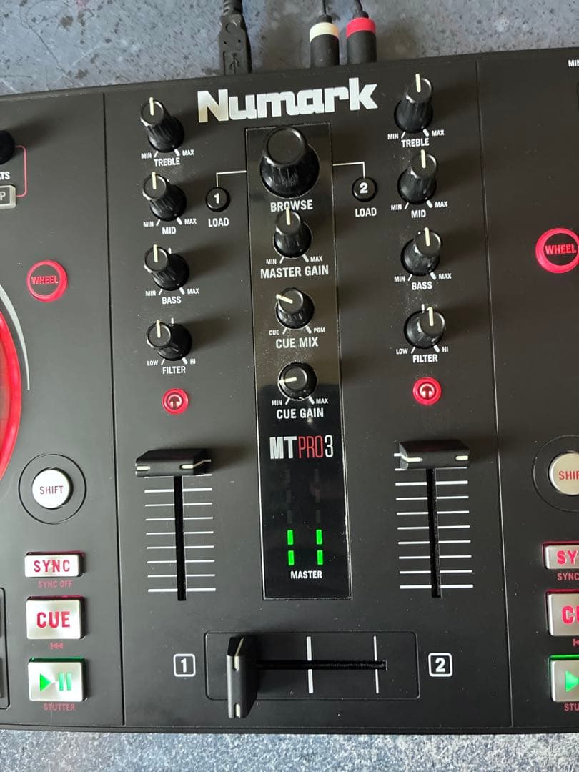 【DJコントローラー】Numark MIX TRACK PRO3 おまけつき