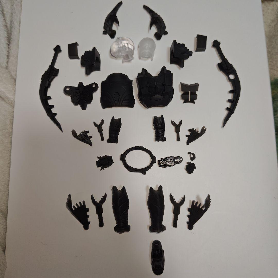 う*ろ様 真骨彫製法仮面ライダーカブト　ハイパーフォームとハイパーガタック（ガレ