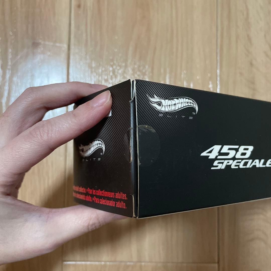 ミニカー Hot Wheels 458 Speciale 1:43