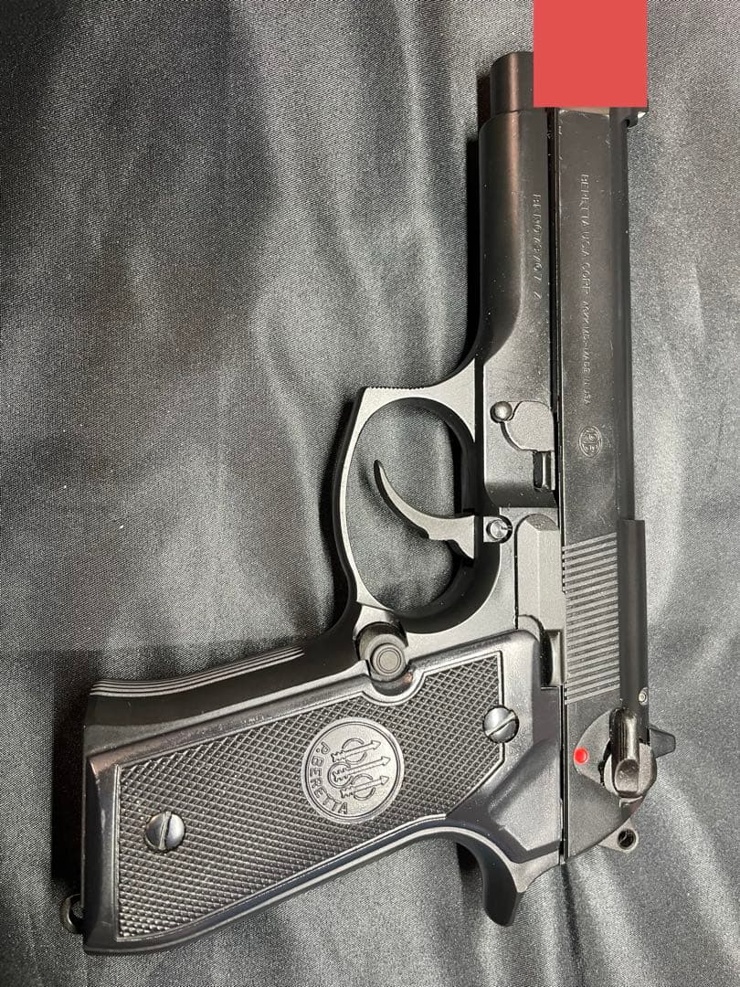 マルシン　M92F 発火式モデルガン