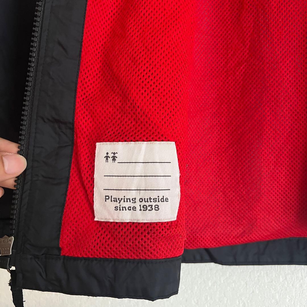 マンチェスターユナイテッド　コロンビア　コラボ　マウンテンパーカー