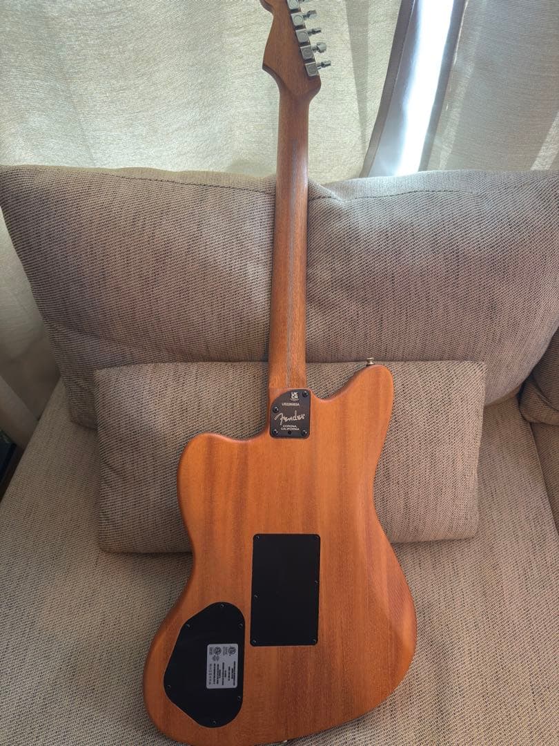 【新品】 American Acoustasonic Jazzmaster