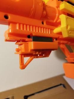 専用　ナーフスタンピード　本体　付属18連マガジン　シールド