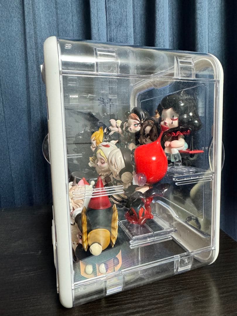 POP MART SKULLPANDA ケース付き